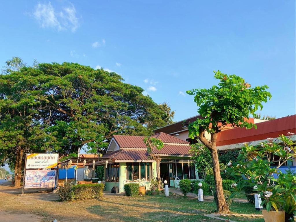 Chiang Khan Boutique Hotel Exterior photo