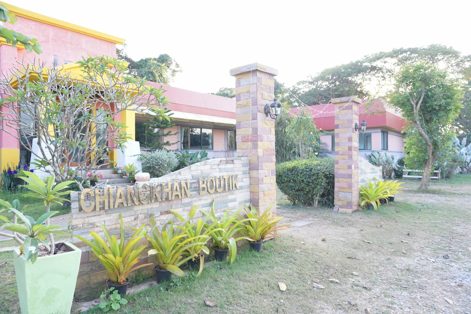 Chiang Khan Boutique Hotel Exterior photo